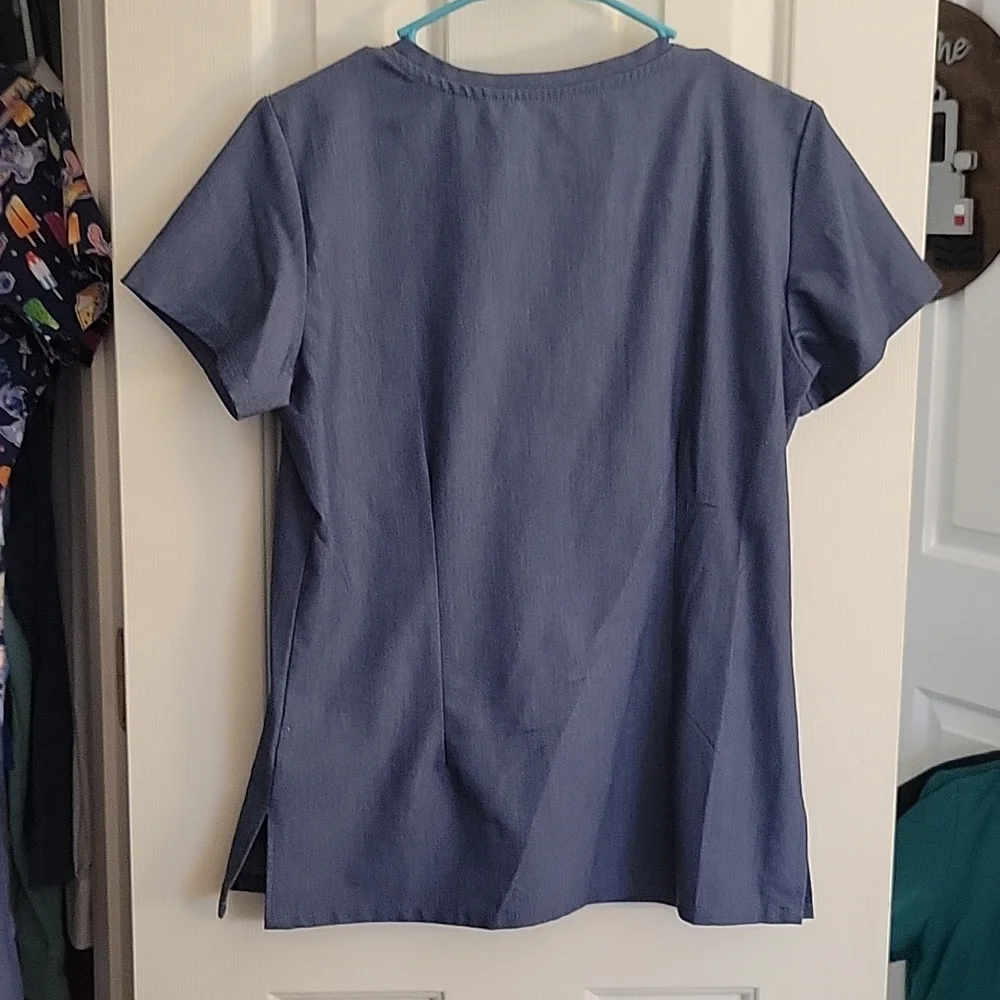 Scrub Set - Picture 3 of 7